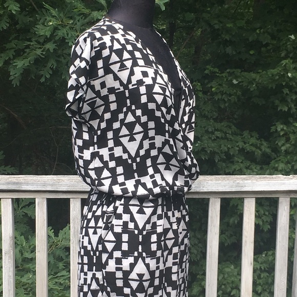 Romeo and Juliet Couture romper - Picture 3 of 8